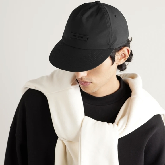 Fear of God Other - FEAR OF GOD ESSENTIALS Logo Appliquéd Shell Baseball Cap, S/M, Black.
